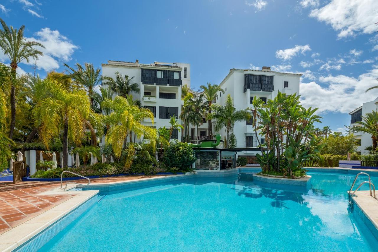 Jardines Las Golondrinas Apartments Elviria Marbella Eksteriør billede