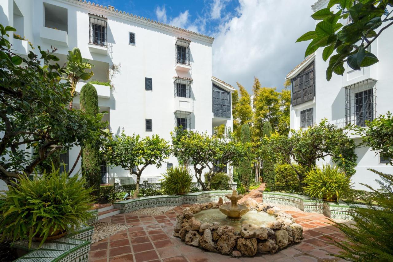 Jardines Las Golondrinas Apartments Elviria Marbella Eksteriør billede