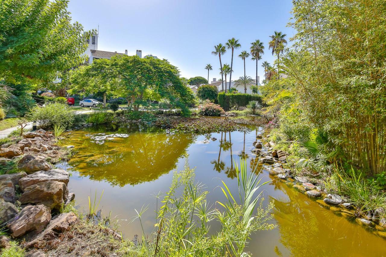 Jardines Las Golondrinas Apartments Elviria Marbella Eksteriør billede